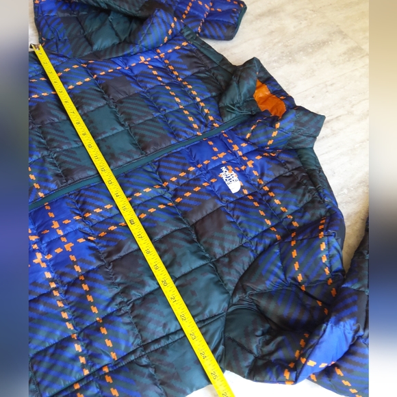 THE NORTH FACE Men's Plaid Print Thermoball Jacket NWT - XL - Picture 11 of 14